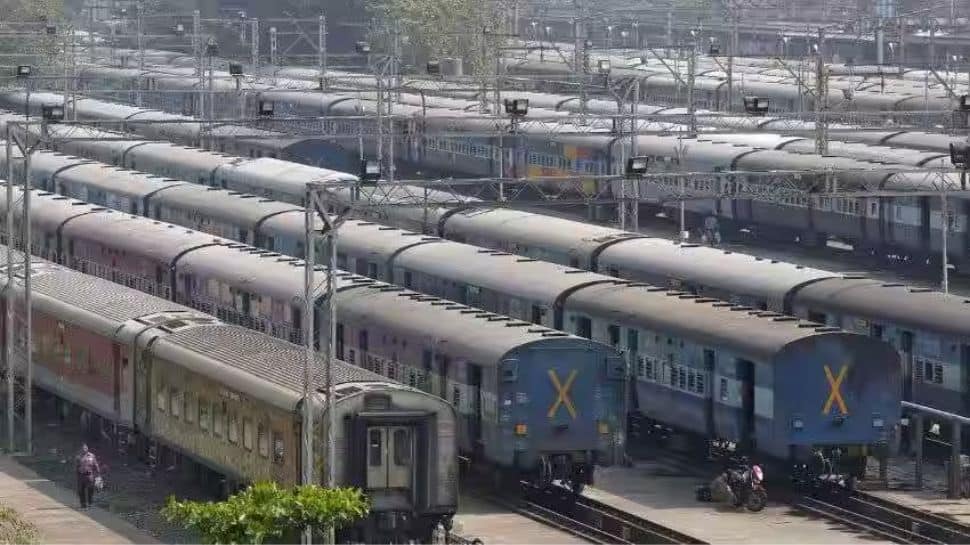 Indian Railways Cancels Over 300 Trains Today, February 3; Check Full List Here