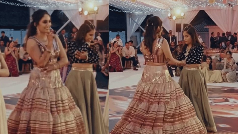 Viral: Bride Dances With Visually-Impaired Sister on Kareena Kapoor&#039;s Song at Sangeet Ceremony, Leaves Internet Teary-Eyed