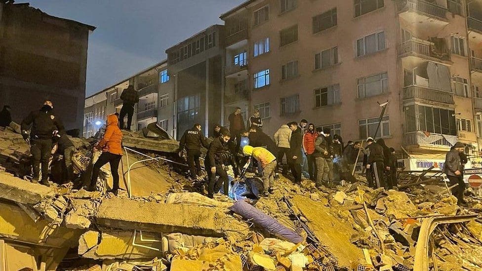 Strong Earthquake Of 78 Magnitude Hits Turkeys Gaziantep Zee News 0538