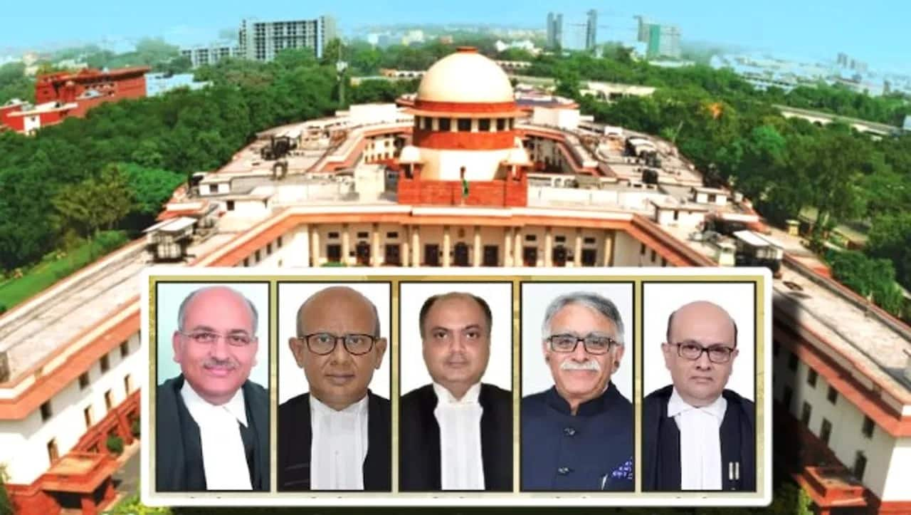 CJI DY Chandrachud Administers Oath Ceremony Of Five New Judges Of ...