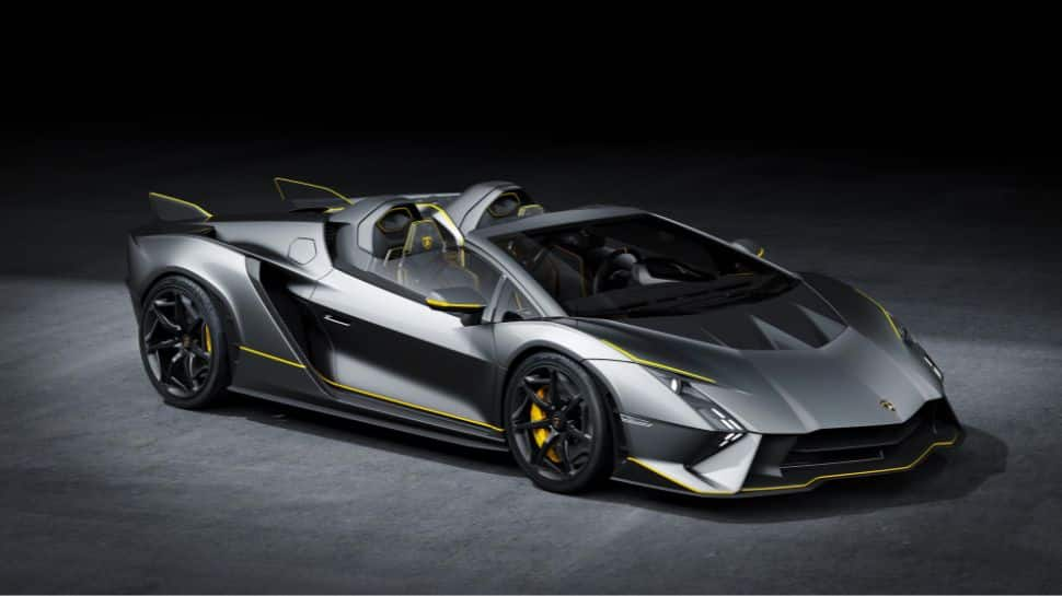 Lamborghini Unveils Invencible Coupe, Autentica Roadster as Final V12 Supercars Ahead of Hybrid Launch