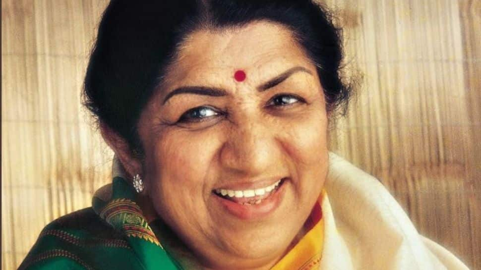 Maharashtra Government to Build a Memorial Near Haji Ali Chowk to Celebrate Lata Mangeshkar’s Legacy  