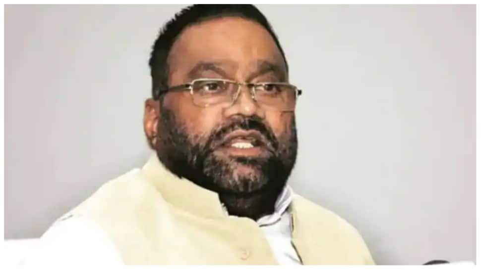 Ramcharitmanas Row: Swami Prasad Maurya Dares CM Yogi Adityanath to Register FIRs Against Seers, RSS Chief