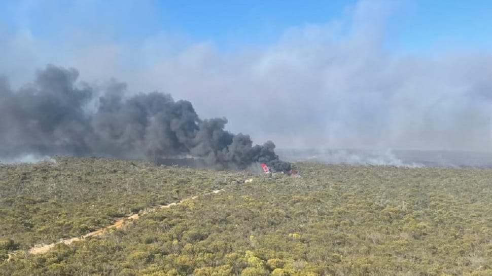 Boeing 737 Tanker Plane Fighting Wildfire in Australia Crashes, Both Pilots Safe