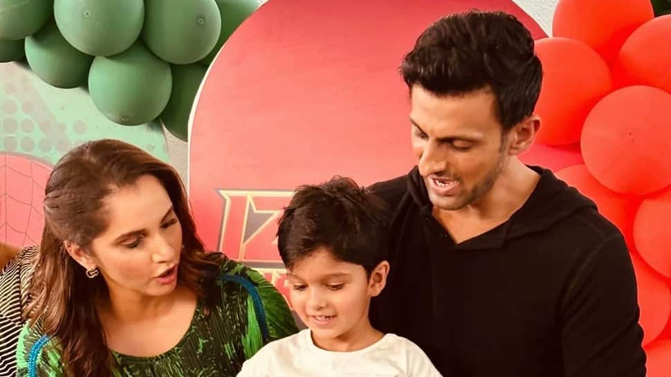 Sania Mirza Divorce Rumours: Tennis Star Posts Cryptic Message on Social Media Amid Talks of Separation With Husband Shoaib Malik Sania Mirza Divorce Rumours: Tennis Star Posts Cryptic Message on Social Media Amid Talks of Separation With Husband Shoaib Malik