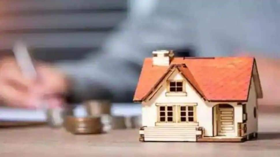 Brace for Higher EMIs for Your Home Loan! RBI Hikes Repo Rate - Here&#039;s What it Really Means for Borrowers