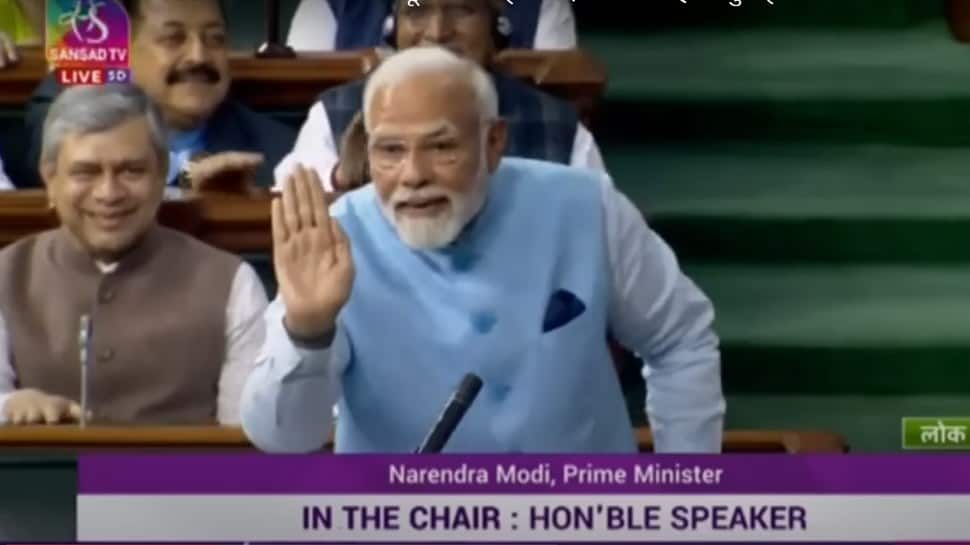 Watch: Lok Sabha Bursts into Laughter as PM Modi Narrated Story of Hunters Showing Gun License to Tiger to Counter Congress