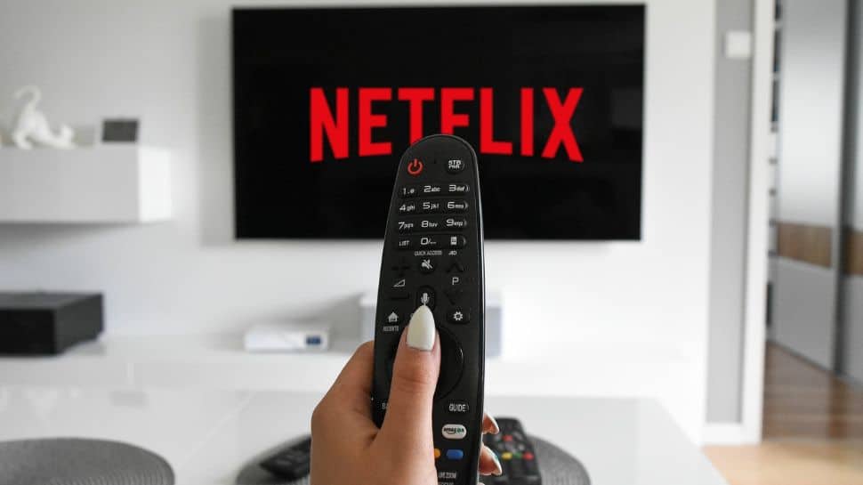 Read more about the article Netflix Strikes on Password-Sharing in Four More Countries; Imposes New Rules on Users