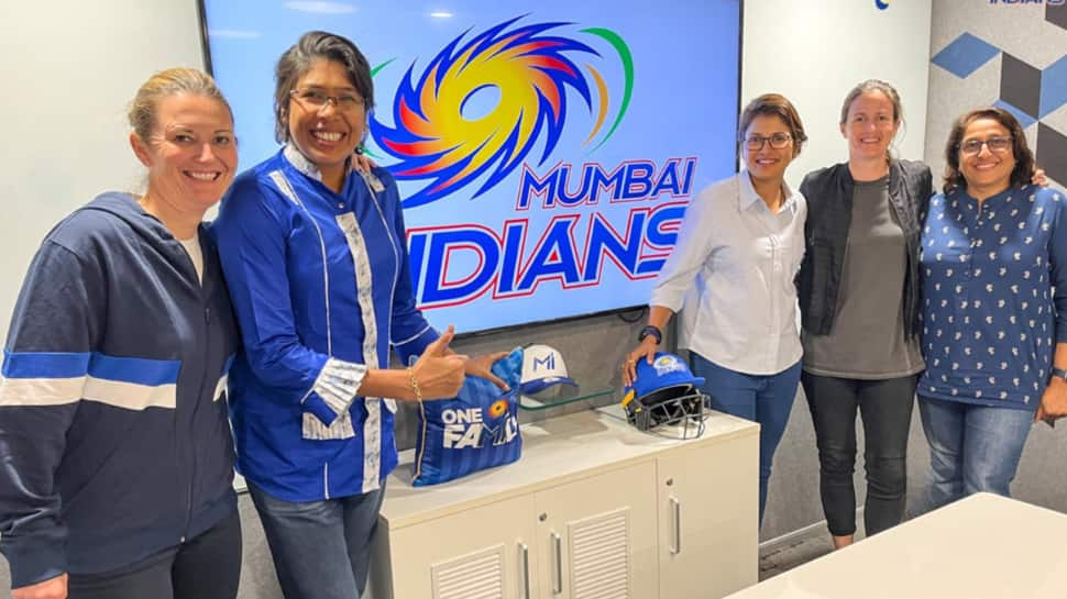 Full Squad of Harmanpreet Kaur&#039;s Mumbai Indians Women&#039;s Team Full Players List in WPL Team Auction 2023: Base Price, Age, Country, Records &amp; Statistics