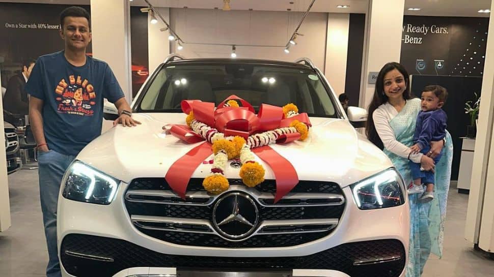 &#039;MBA Chai Wala&#039; Prafull Billore Buys Mercedes-Benz GLE SUV Worth Over Rs 91.31 Lakh