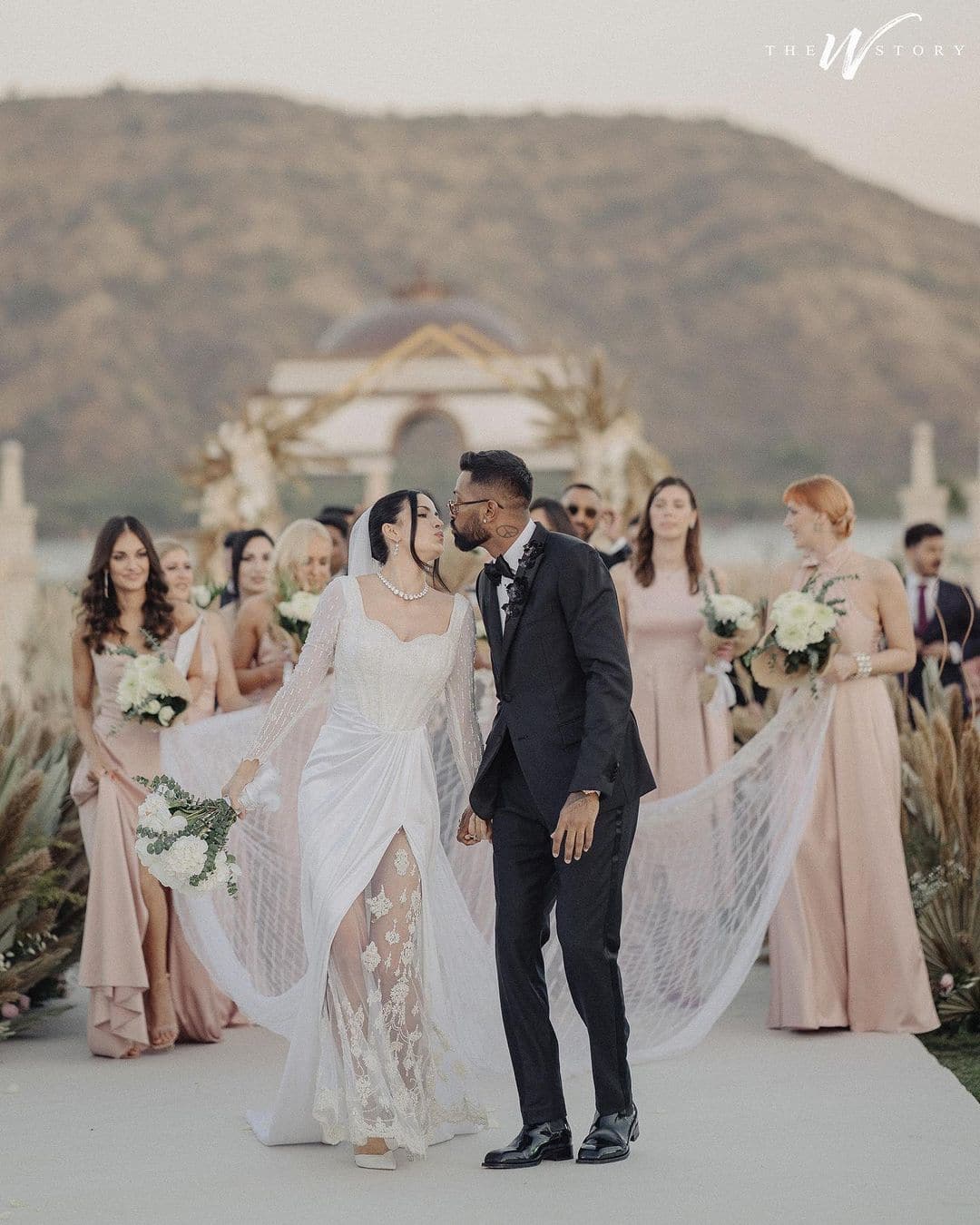 Hardik Pandya and Natasa Stankovic get Married in Udaipur - See Pics | News  | Zee News