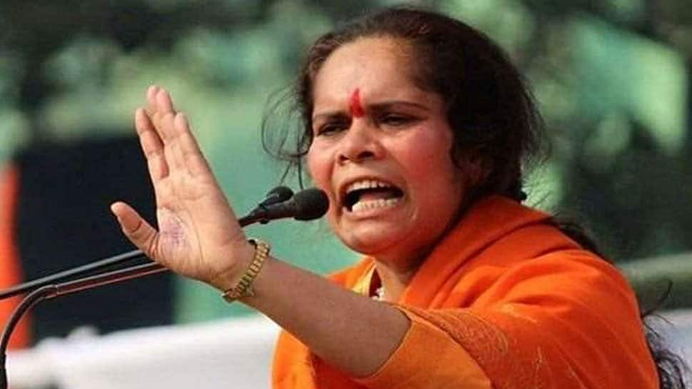 WATCH: Hindu Girls Should Keep Knife in Purse, not Lipstick or Comb, Says VHP Leader Sadhvi Prachi