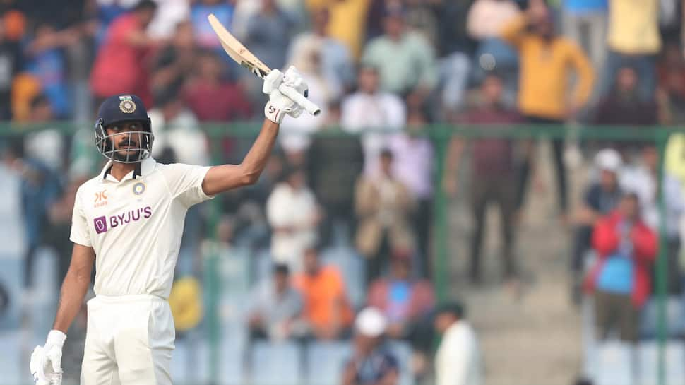 IND vs AUS 2nd Test: Axar Patel Credits THIS Australian Cricketer for his Improved Batting Performances