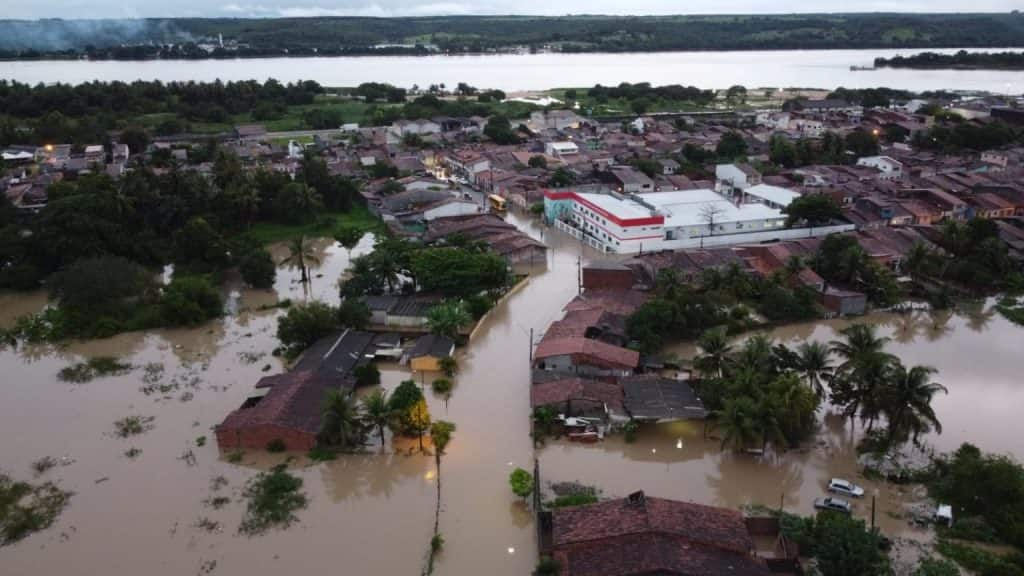 Heavy Devastation Due To Flood And Rain In Brazil, 19 People Died Zee