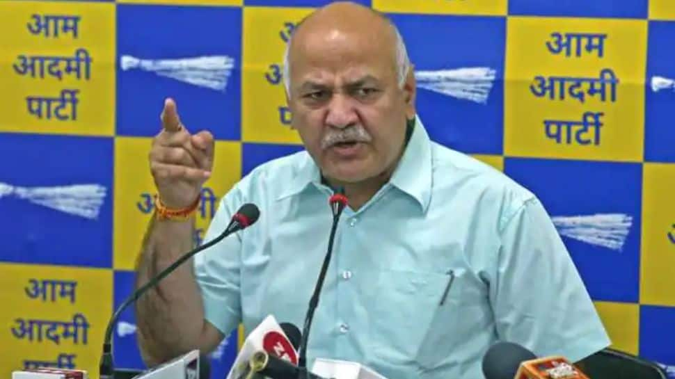 &#039;Sign of Cowardice and Weakness&#039;: AAP&#039;s Manish Sisodia on MHA Nod to Prosecute Him in &#039;Snooping&#039; Case