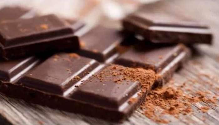 दिल की सेहत में सुधार, तनाव कम करें: डार्क चॉकलेट खाने के 10 स्वास्थ्य लाभ देखें
