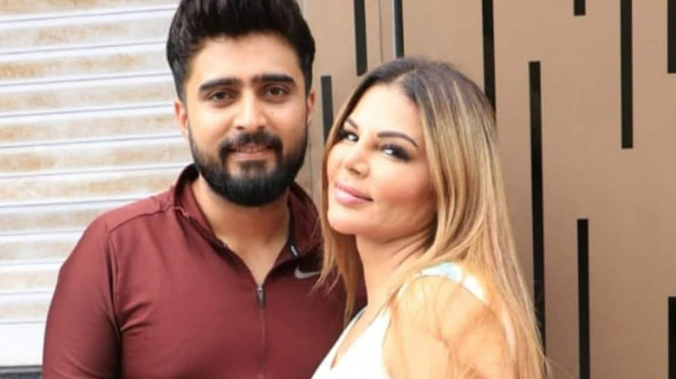 &#039;Adil&#039;s Family Refusing to Accept me Because I&#039;m a Hindu...&#039;, Rakhi Sawant Makes Shocking Claims