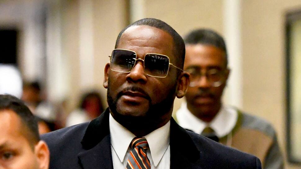 Singer R Kelly Sentenced To 20 Years In Federal Child Pornography Case