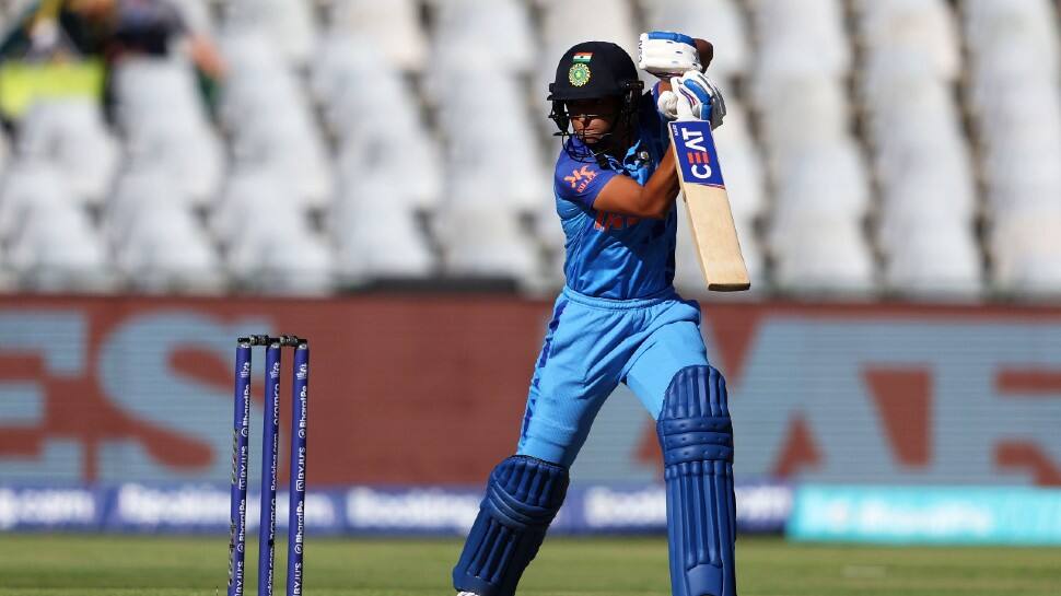 India women cricket team captain Harmanpreet Kaur hammered 52 off just 34 balls against Australia in the T20 World Cup 2023 semifinal to almost lift her side to a win. (Photo: ICC)