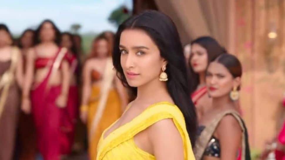 Netizens Leave Shraddha Kapoor Amazed As They Recreate ‘Show Me The Thumka’ Hook Step 