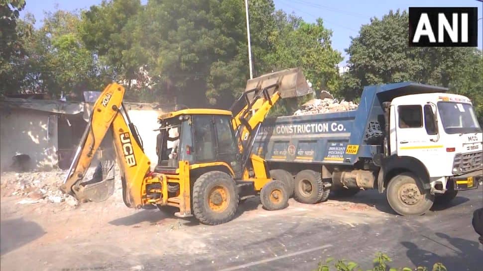 Mosque, Temple Demolished As Part Of Anti-Encroachment Drive In Delhi