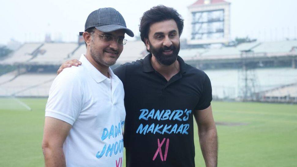 Ranbir Kapoor’s Team Wins Cricket Match Against Sourav Ganguly’s XI At Eden Gardens During ‘TJMM’ Promotions- See Pics