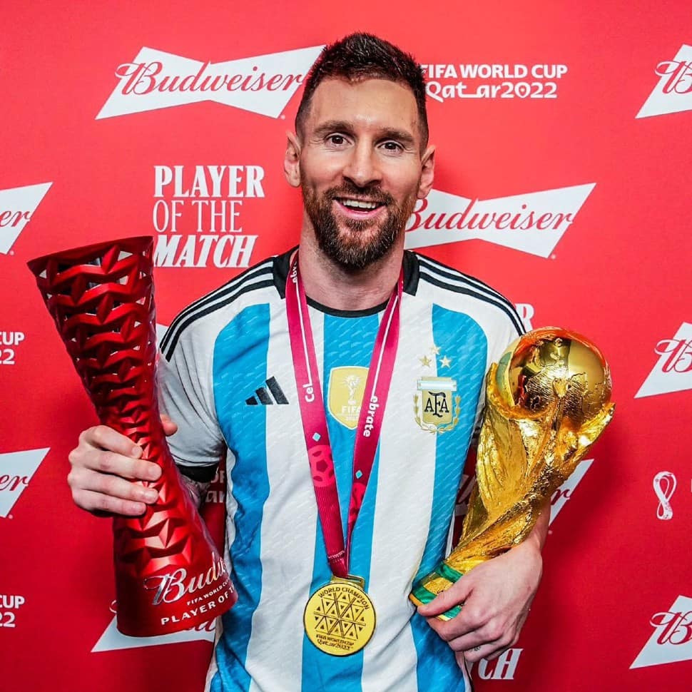 The former FC Barcelona star is the only player in the history of club football to win Golden Boot, Pichichi Trophy, FIFA World Player and Ballon d'Or in the same season. Lionel Messi achieved the monumental feat during the 2009/10 season. (Source: Twitter)