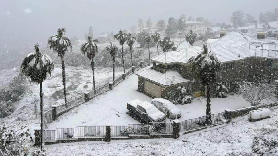 Winter Storm Pounds US, California Blanketed By Snow – Watch Videos