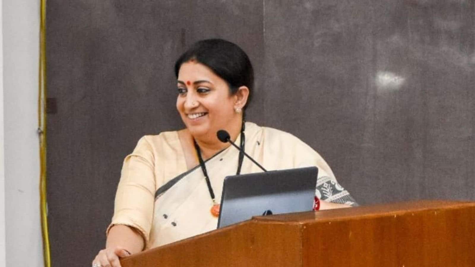 Minister Smriti Irani Dons Hat Of 'Visiting Professor' At IIM Udaipur - Vimarsana News