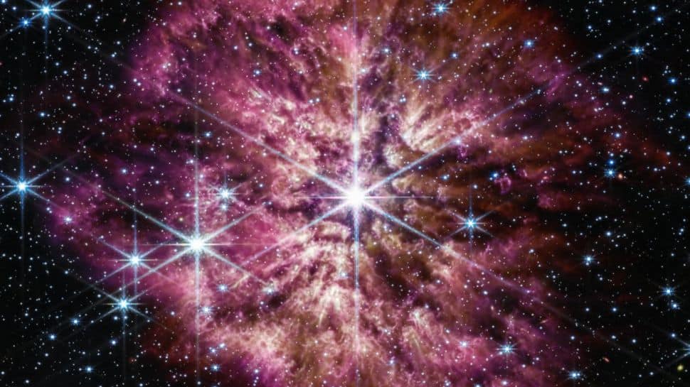 Photo virale : la NASA capture la phase rare d’une étoile mourante avant qu’elle n’explose |  Nouvelles du monde