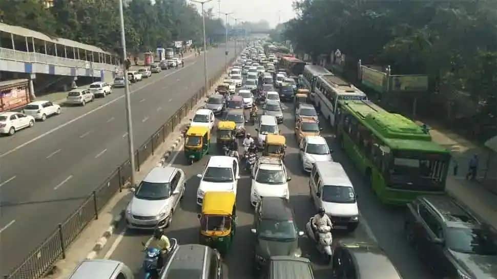 Over 35 Percent Drop In Vehicles on Delhi Roads Since Ban On Old Vehicles