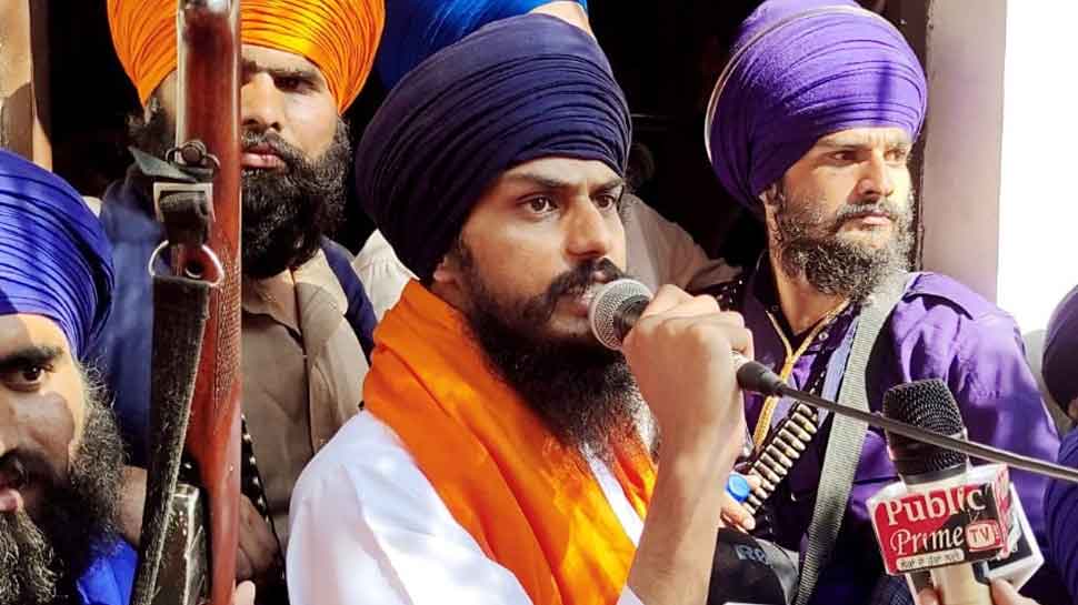 Pro-Khalistan Protests: Punjab Police Issues Lookout Circular, Non-Bailable Warrant Against Amritpal Singh
