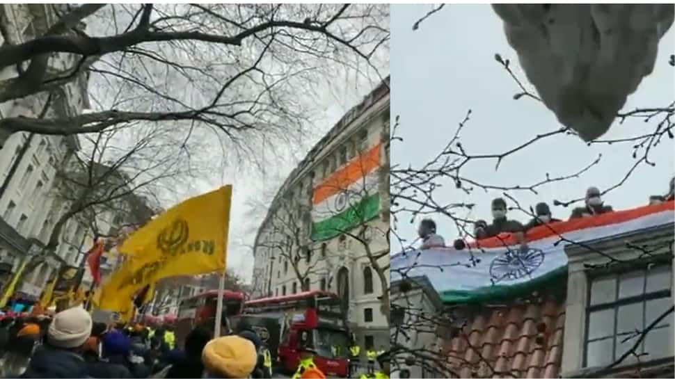 Des manifestants pro-Khalistan lancent des fusées éclairantes et des bouteilles à Londres, des compteurs de missions indiennes en déployant un énorme drapeau tricolore – Regardez |  Nouvelles du monde