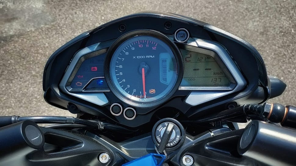 Bajaj Pulsar NS200, NS160 Instrument Cluster