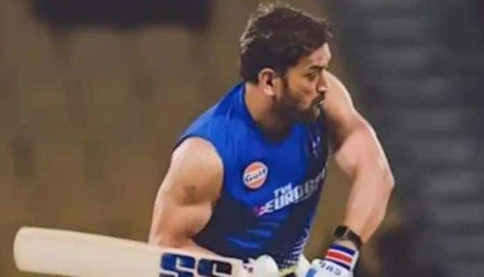 MS Dhoni Goes All Guns Blazing In CSK&#039;s Match Practice, Video Of Huge Six Goes Viral Ahead Of IPL 2023 - Watch