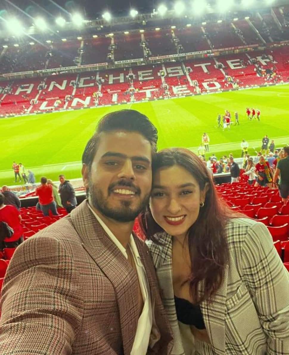 Nitish Rana once said in an interview that he dated Saachi for around three years before getting married to her. Saachi's brother Paramveer and Nitish's brother are good friends. (Source: Twitter)