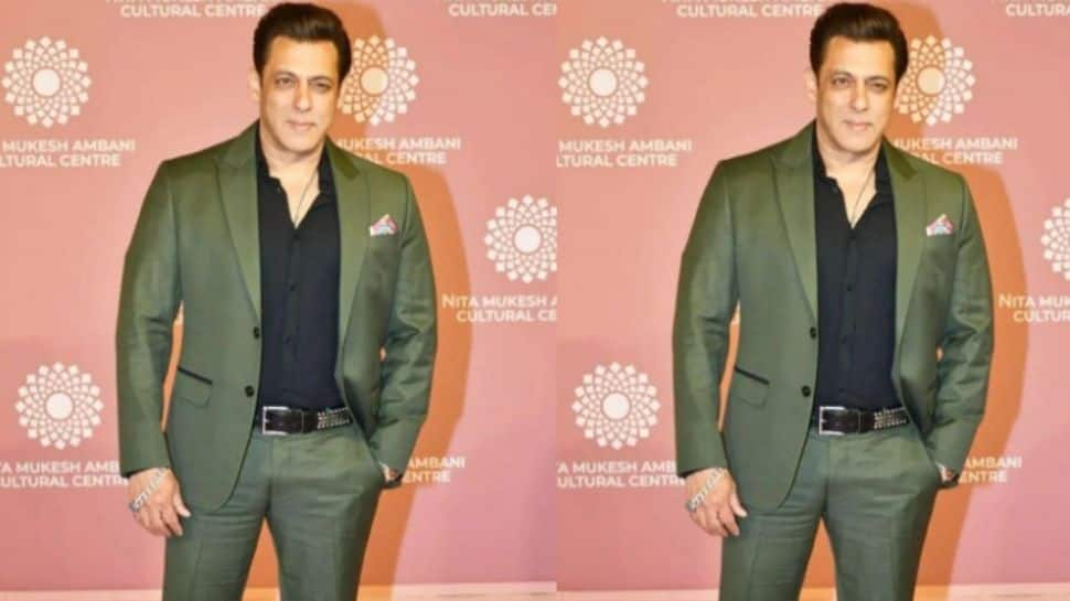 Nick-Priyanka, Saif-Kareena, Alia Bhatt, Salman Khan Stun In Dazzling  Outfits at NMACC Day 2: In Pics | News | Zee News