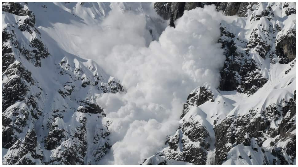 BREAKING: Major Avalanche In Sikkim Kills 6 Tourists, 11 Injured