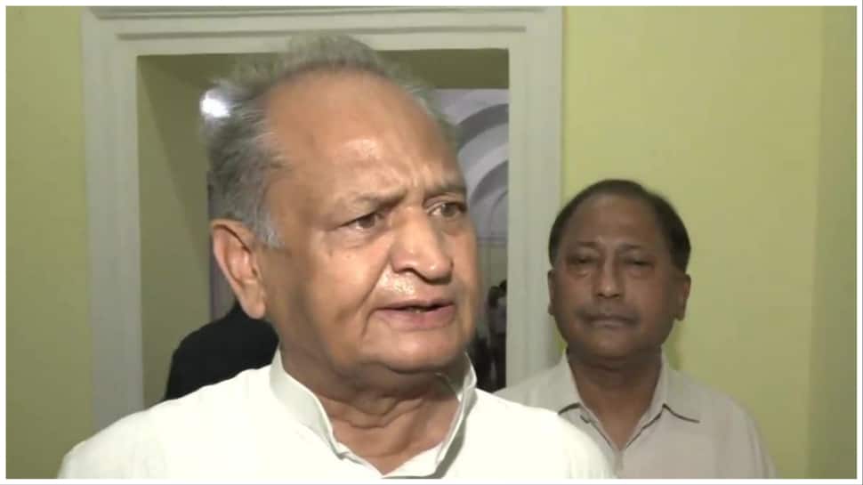 Rajasthan CM Ashok Gehlot Tests Covid-19 Positive - Vimarsana News