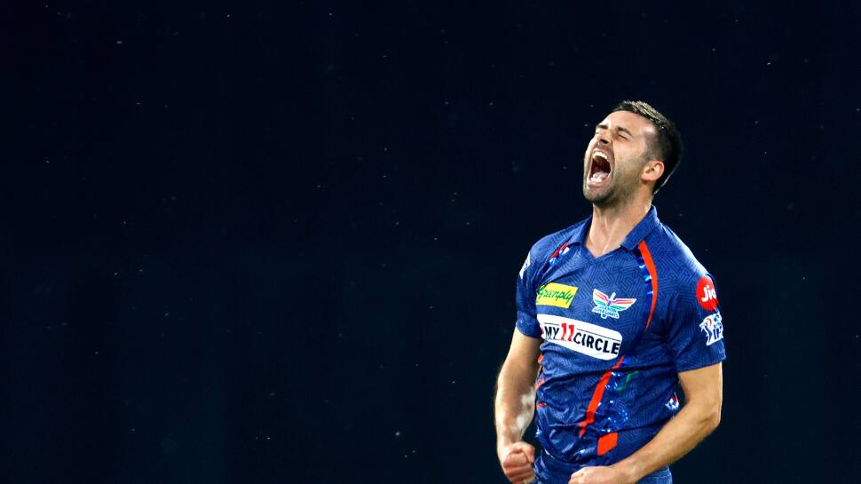 &#039;That Was An Amazing Shot&#039;: How Dhoni Failed Mark Wood&#039;s Plans To Smash Him For 2 Sixes