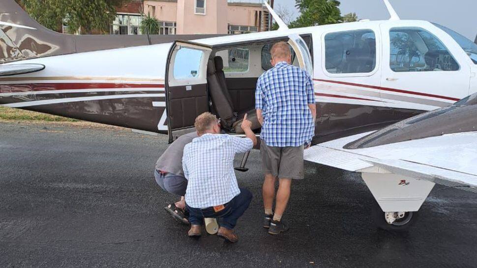 Deadly Cobra On Pilot's Back Forces Plane's Emergency Landing In South ...