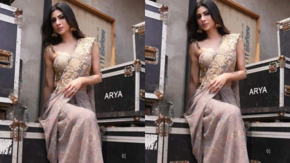 Mouni's outfit was by Nikita Vishakha