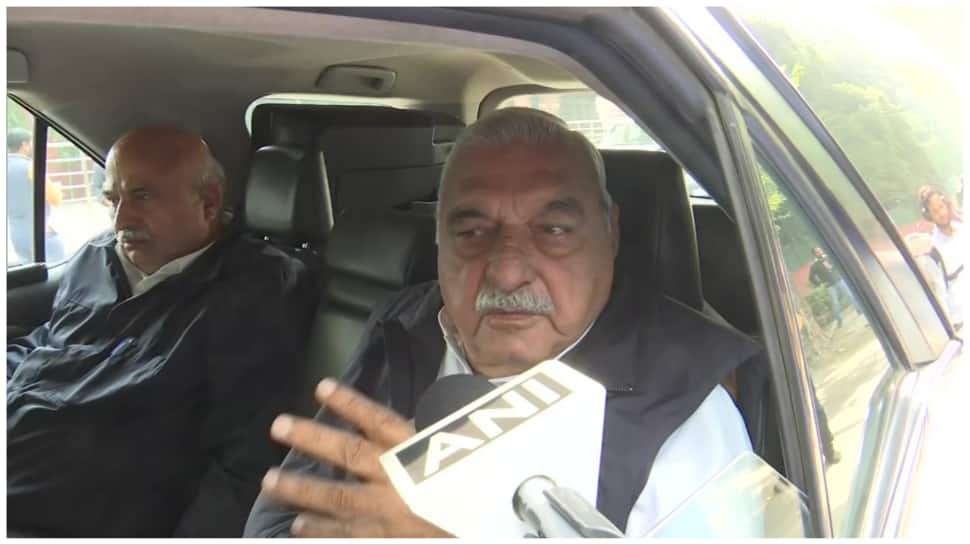 Congress leader Bhupinder Singh Hooda Escapes Unhurt After &#039;Nilgai&#039; Rams Into His Vehicle In Haryana