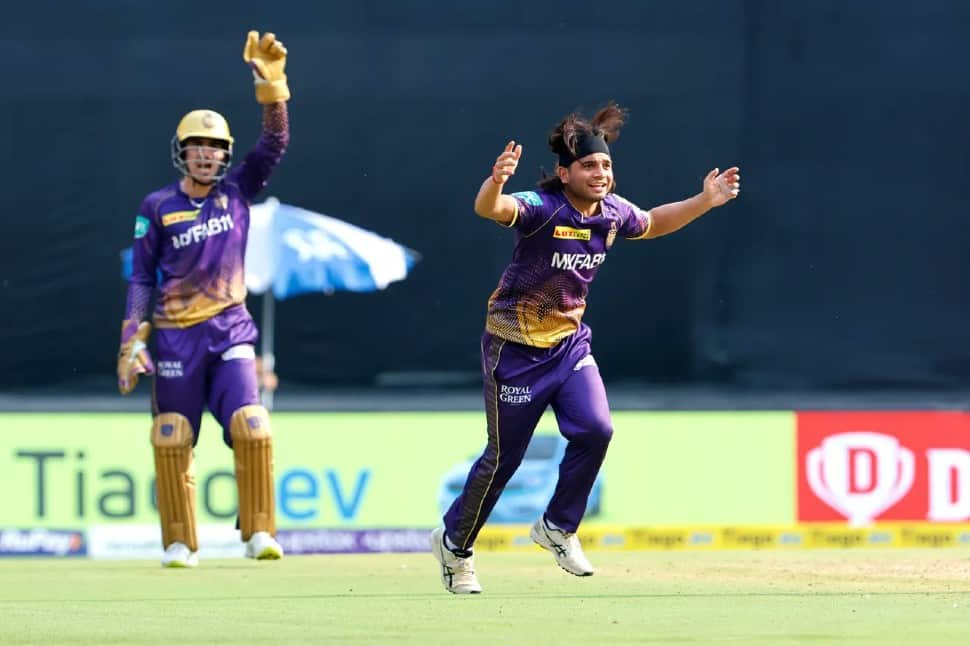 Kolkata Knight Riders leg-spinner Suyash Sharma is just 19 years of age and made his IPL debut against Royal Challengers Bangalore. Suyash picked up 3 wickets on debut and is yet to play even a single first-class game. (Photo: BCCI/IPL)