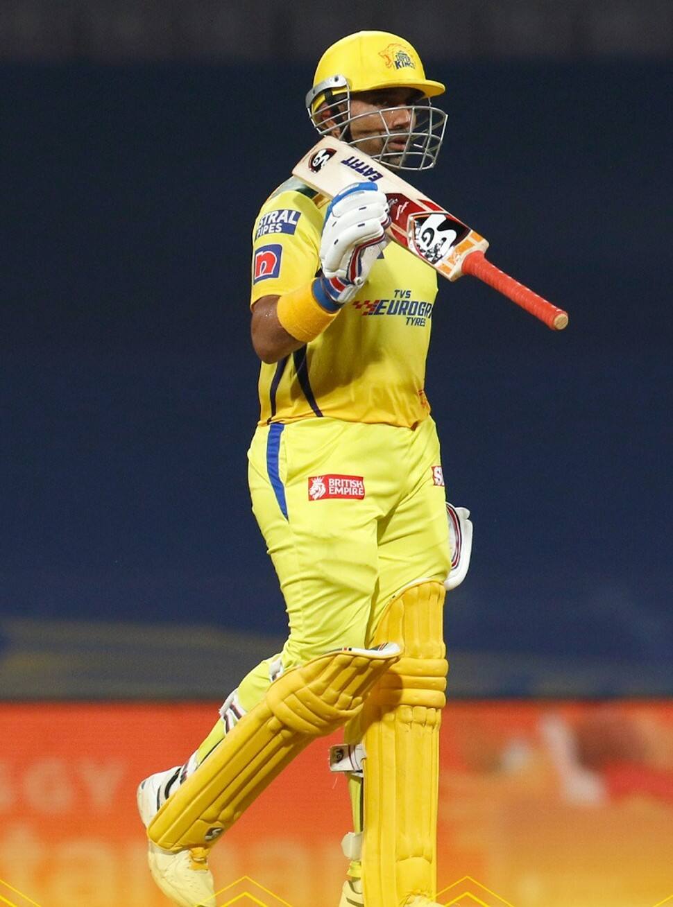 Former India batter Robin Uthappa had hit a 120m six while playing for Royal Challengers Bangalore in IPL 2010. (Source: Twitter)