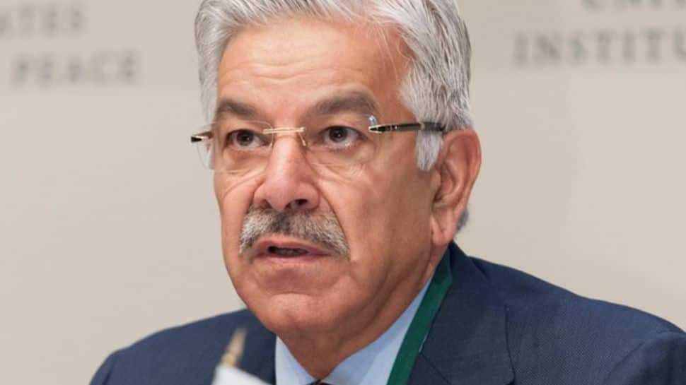 Pakistan Defense Minister Warns Of Action Against Terrorists’ Hideouts In Afghanistan