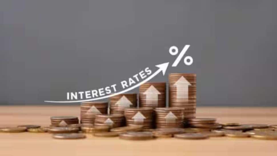 Latest Fd Interest Rates For Senior Citizens 2023 6 Best Banks Offering Rates Over 8 On 3 Year 1365