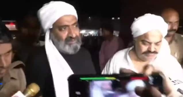 Atiq Ahmed Shot Dead: Death of Mafia Atiq and Ashraf caught on camera | Zee News