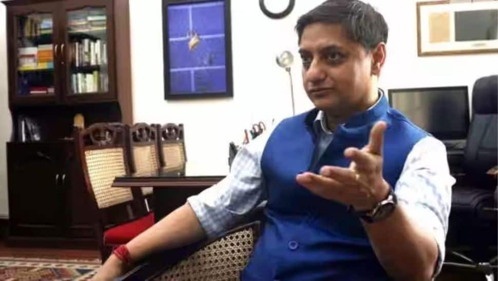 Indian Economy Not Falling Behind, Likely To Grow At 6.5% In FY24: Sanjeev Sanyal
