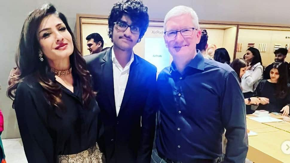 Raveena Tandon, Son Ranbir With Tim Cook